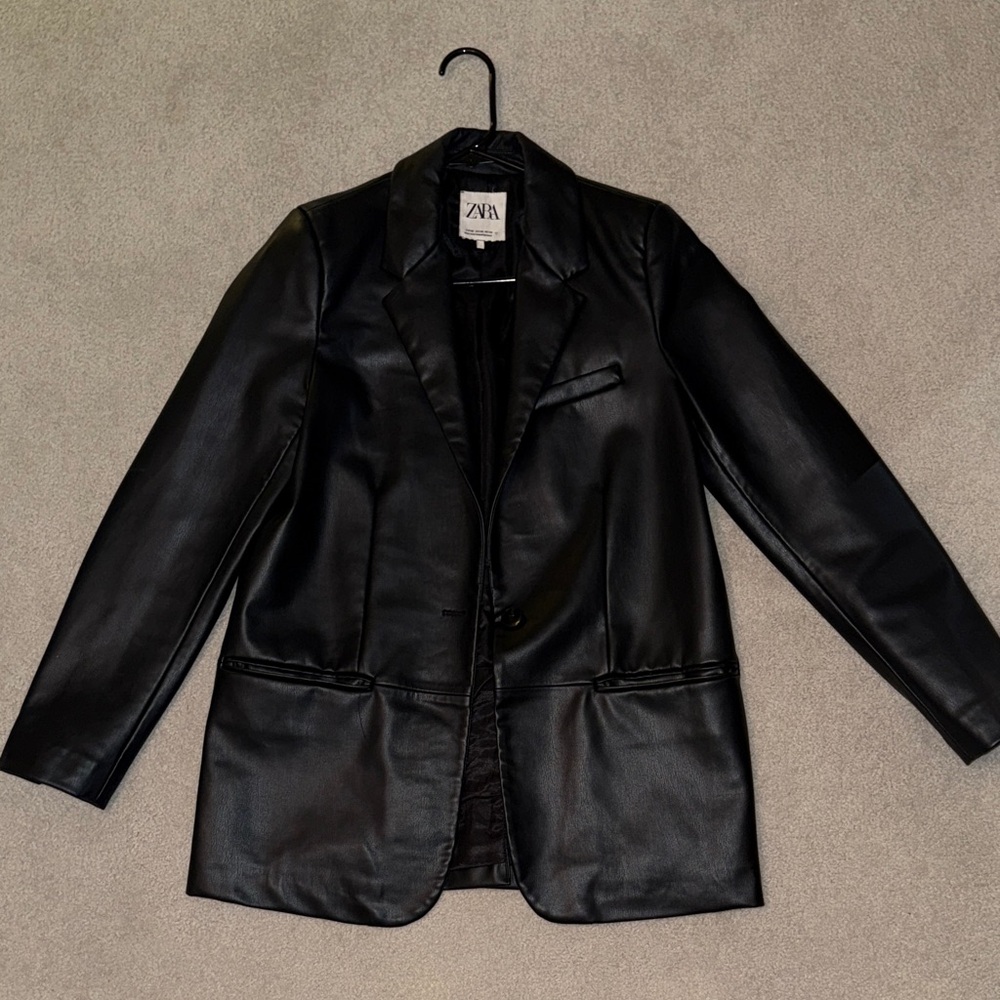 Zara Women's Black Blazer Jacket
